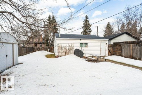 10516 75 Avenue, Edmonton, AB - Outdoor