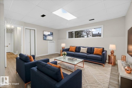 4302 52 Street, Leduc, AB - Indoor Photo Showing Living Room
