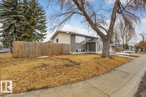 4302 52 Street, Leduc, AB - Outdoor