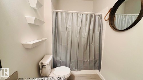 113 16235 51 Street, Edmonton, AB - Indoor Photo Showing Bathroom