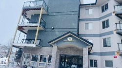 113 16235 51 Street  Edmonton, AB T5Y 0V3