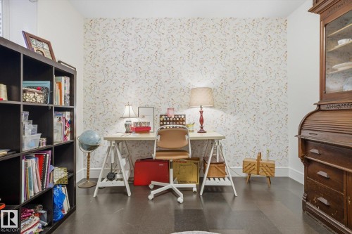 9646 79 Avenue, Edmonton, AB - Indoor Photo Showing Office