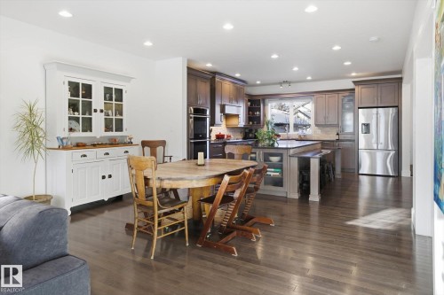 9646 79 Avenue, Edmonton, AB - Indoor Photo Showing Dining Room