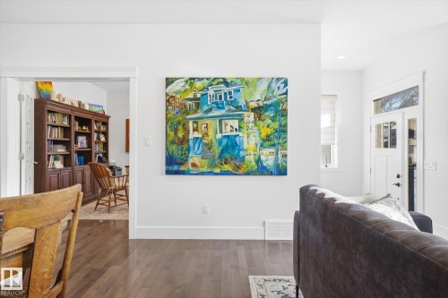 9646 79 Avenue, Edmonton, AB - Indoor