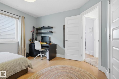 9646 79 Avenue, Edmonton, AB - Indoor