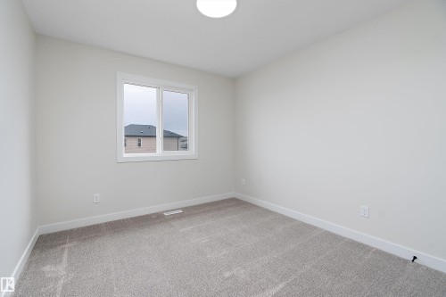 292 Fraser Way, Edmonton, AB - Indoor Photo Showing Other Room