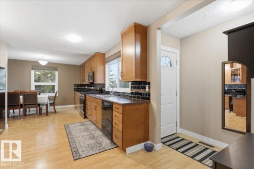 4312 37 Avenue, Leduc, AB - Indoor