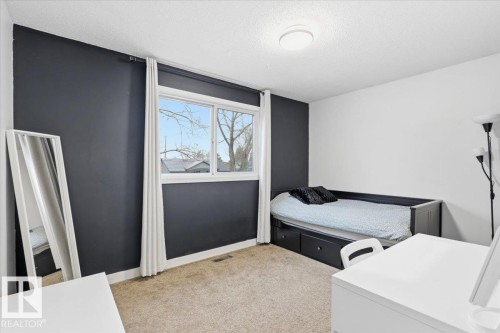 4312 37 Avenue, Leduc, AB - Indoor Photo Showing Bedroom