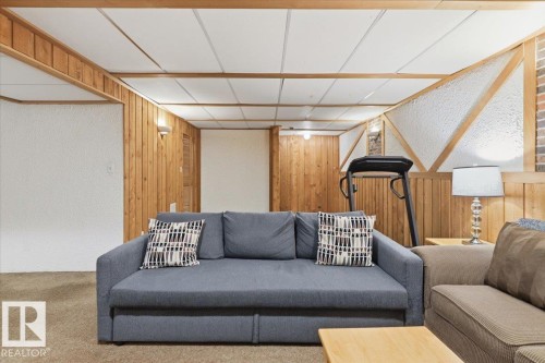 4312 37 Avenue, Leduc, AB - Indoor