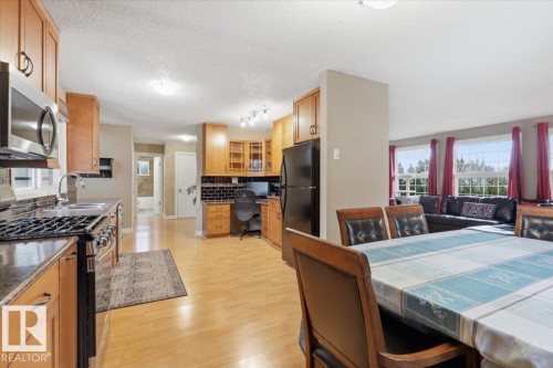 4312 37 Avenue, Leduc, AB - Indoor