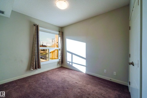 117 10523 123 Street, Edmonton, AB - Indoor Photo Showing Other Room