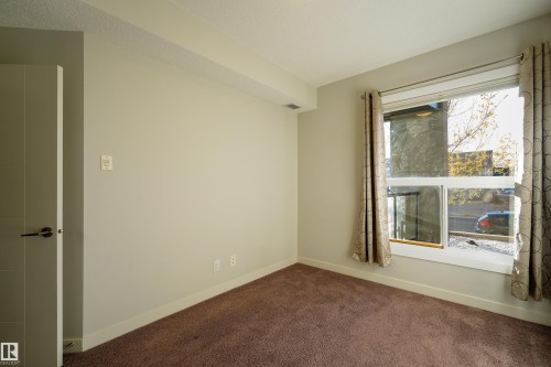 117 10523 123 Street, Edmonton, AB - Indoor Photo Showing Other Room
