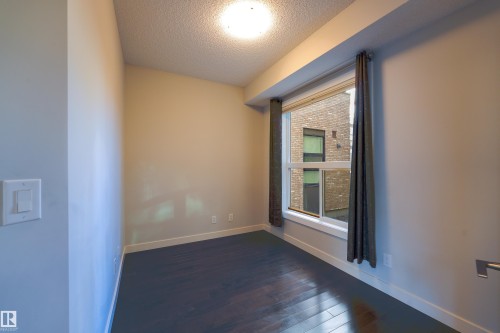 117 10523 123 Street, Edmonton, AB - Indoor Photo Showing Other Room