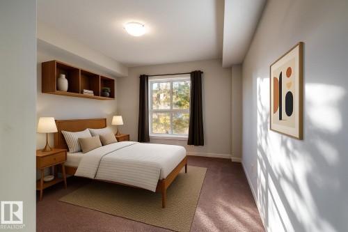 117 10523 123 Street, Edmonton, AB - Indoor Photo Showing Bedroom