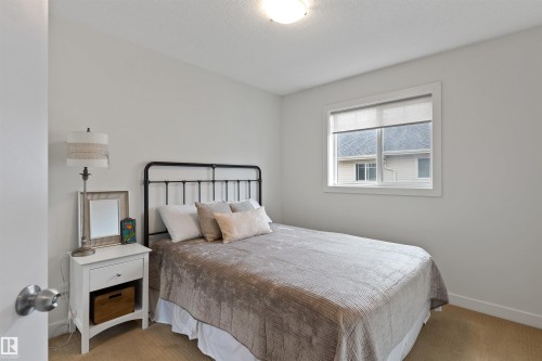3 5134 Mullen Road, Edmonton, AB - Indoor Photo Showing Bedroom