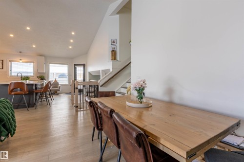 38 Desmarais Crescent, St. Albert, AB - Indoor Photo Showing Dining Room