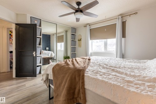 38 Desmarais Crescent, St. Albert, AB - Indoor Photo Showing Bedroom