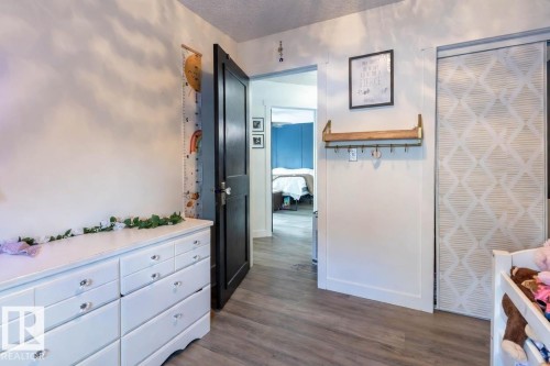 38 Desmarais Crescent, St. Albert, AB - Indoor