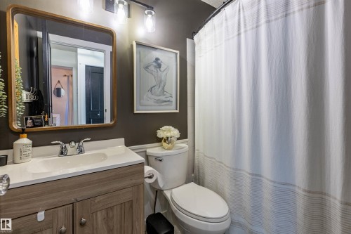 38 Desmarais Crescent, St. Albert, AB - Indoor Photo Showing Bathroom