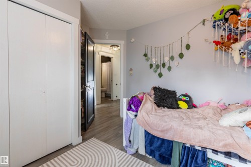 38 Desmarais Crescent, St. Albert, AB - Indoor Photo Showing Bedroom