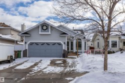 38 DESMARAIS Crescent  St. Albert, AB T8N 5Y7
