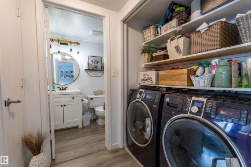 38 Desmarais Crescent, St. Albert, AB - Indoor Photo Showing Laundry Room
