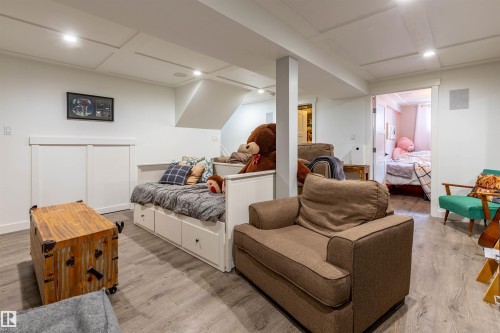 38 Desmarais Crescent, St. Albert, AB - Indoor Photo Showing Other Room