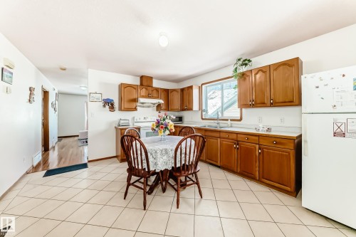 11913 80 Street, Edmonton, AB - Indoor Photo Showing Other Room