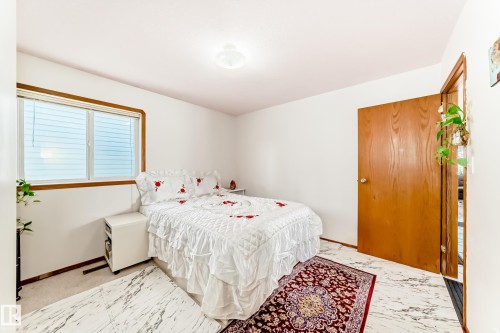 11913 80 Street, Edmonton, AB - Indoor Photo Showing Bedroom