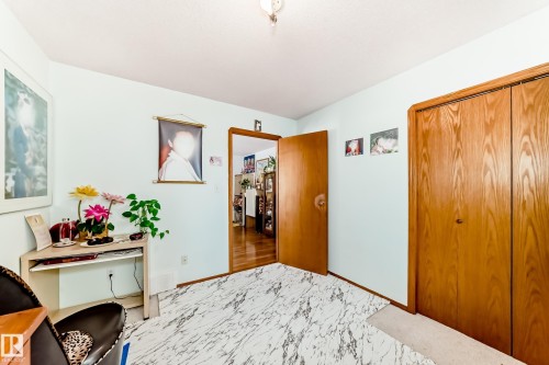 11913 80 Street, Edmonton, AB - Indoor