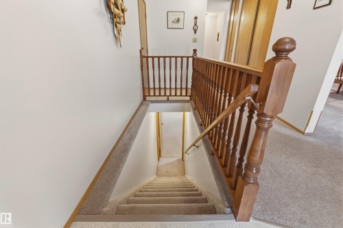 10670 153 Avenue, Edmonton, AB - Indoor Photo Showing Other Room