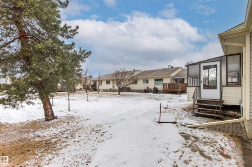 10670 153 Avenue, Edmonton, AB - Outdoor