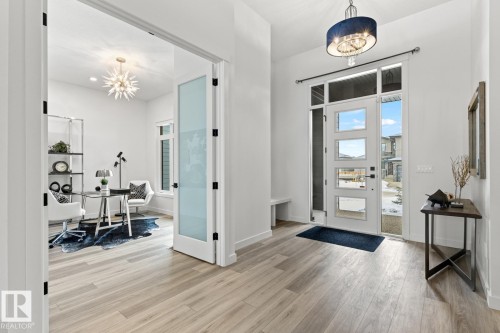 4832 Knight Crescent, Edmonton, AB - Indoor Photo Showing Other Room