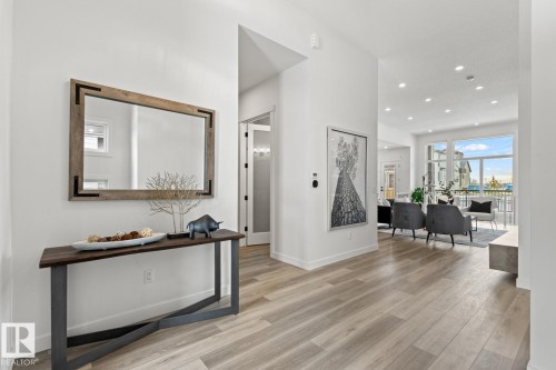 4832 Knight Crescent, Edmonton, AB - Indoor Photo Showing Other Room