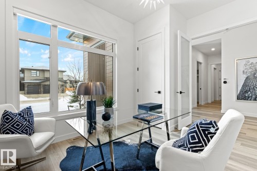 4832 Knight Crescent, Edmonton, AB - Indoor