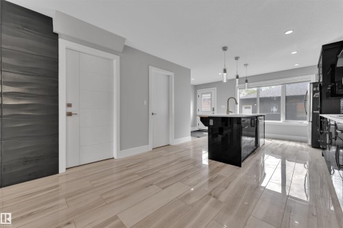 9327 Connors Road, Edmonton, AB - Indoor Photo Showing Other Room