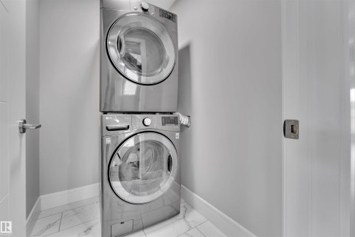 9327 Connors Road, Edmonton, AB - Indoor Photo Showing Laundry Room