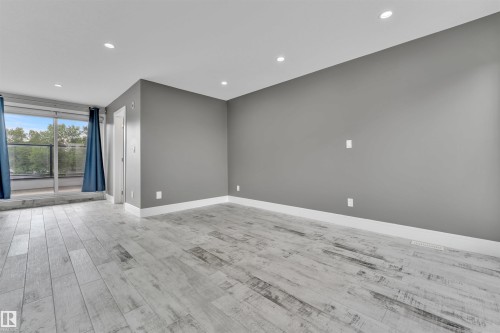 9327 Connors Road, Edmonton, AB - Indoor Photo Showing Other Room