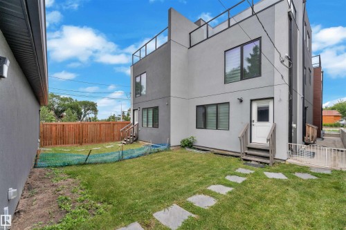 9327 Connors Road, Edmonton, AB - Outdoor