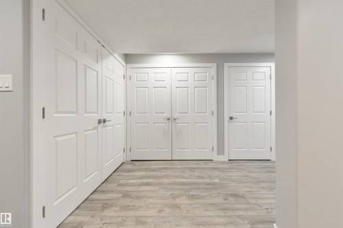 7103 188 Street, Edmonton, AB - Indoor Photo Showing Other Room