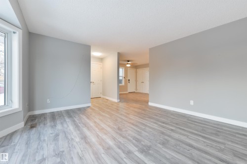 7103 188 Street, Edmonton, AB - Indoor Photo Showing Other Room