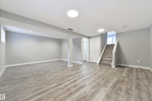 7103 188 Street, Edmonton, AB - Indoor