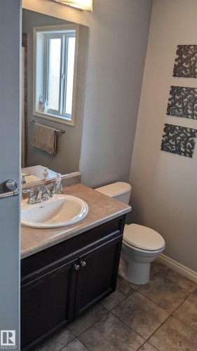5112 159 Avenue, Edmonton, AB - Indoor Photo Showing Bathroom