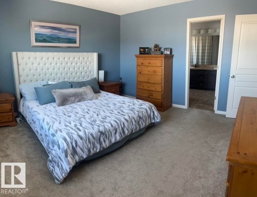 5112 159 Avenue, Edmonton, AB - Indoor Photo Showing Bedroom