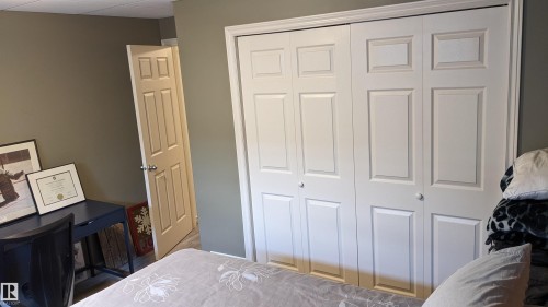 5112 159 Avenue, Edmonton, AB - Indoor Photo Showing Bedroom