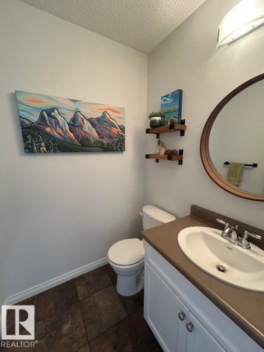 5112 159 Avenue, Edmonton, AB - Indoor Photo Showing Bathroom
