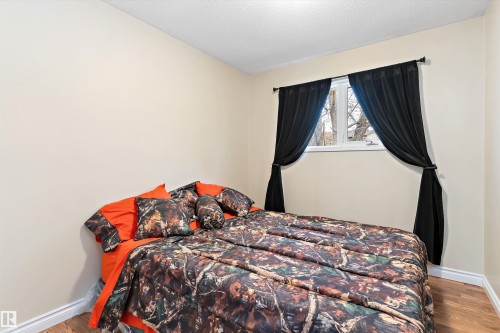 3742 53 Street, Wetaskiwin, AB - Indoor Photo Showing Bedroom
