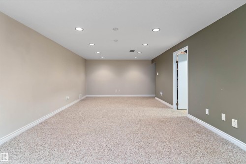 3742 53 Street, Wetaskiwin, AB - Indoor Photo Showing Other Room