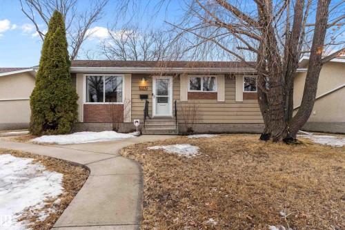 3742 53 Street, Wetaskiwin, AB - Outdoor