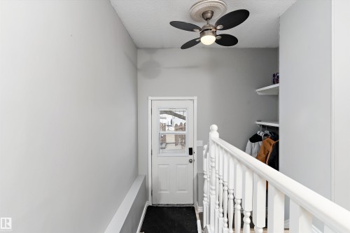 3742 53 Street, Wetaskiwin, AB - Indoor Photo Showing Laundry Room